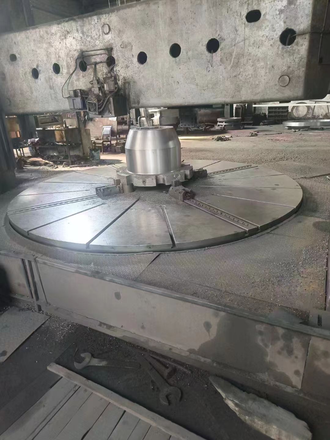 出售二手沙洋CQ5260數(shù)控雙柱立式車床車削直徑6米