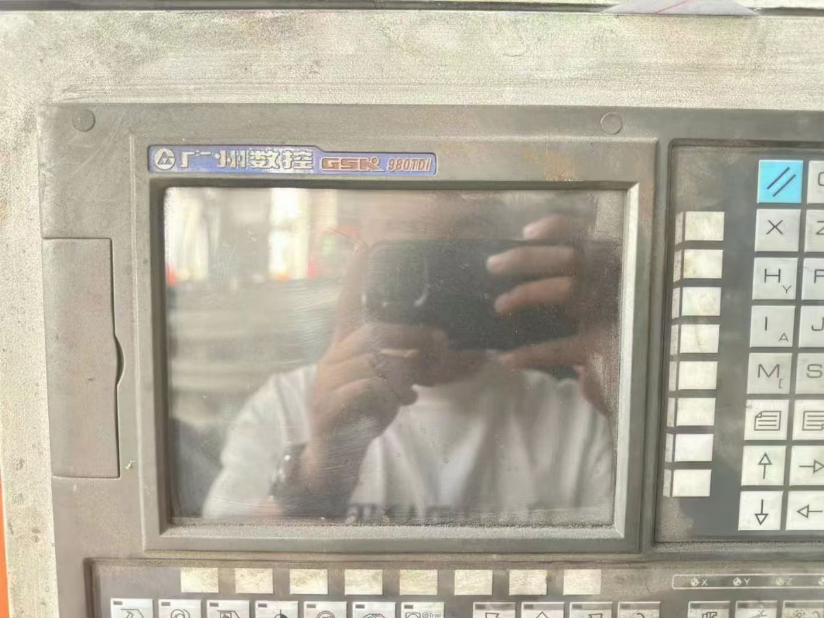 轉(zhuǎn)讓二手國揚(yáng)CK5116數(shù)控立式車床加工高度1.4米