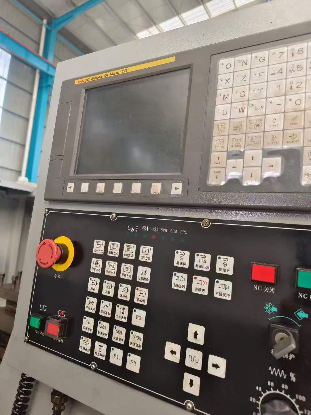 轉(zhuǎn)讓二手寶雞HK63Bx3米數(shù)控臥式車床導軌寬550