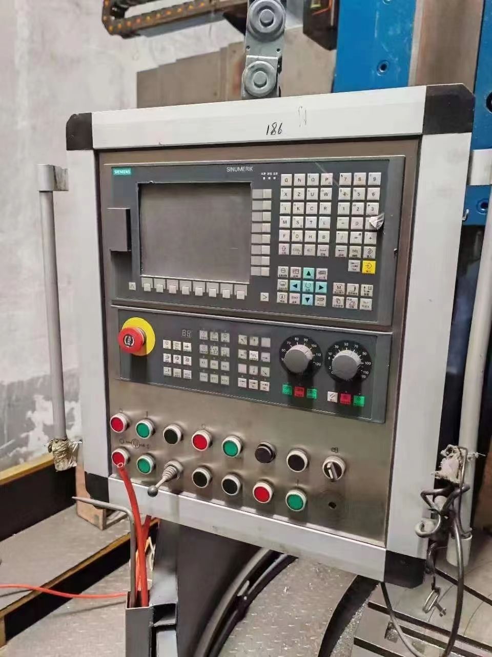 處理二手齊二瓦機(jī)C5225數(shù)控立式車床工作臺轉(zhuǎn)速63