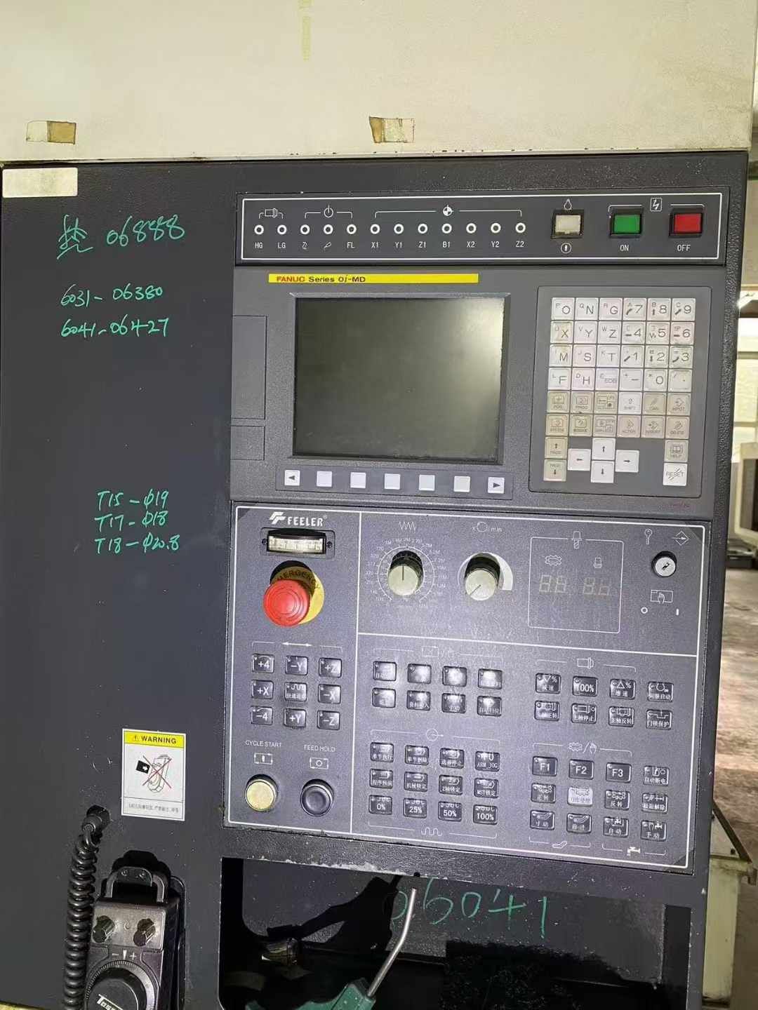 處理二手友佳VMP-40A立式加工中心BT40主軸錐度