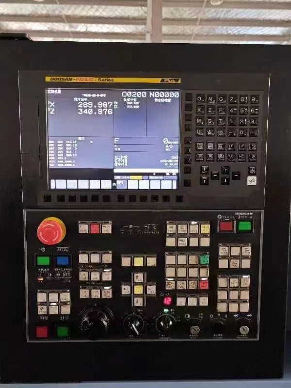 出售斗山LYNX235數(shù)控斜身車發(fā)那科i Series plus