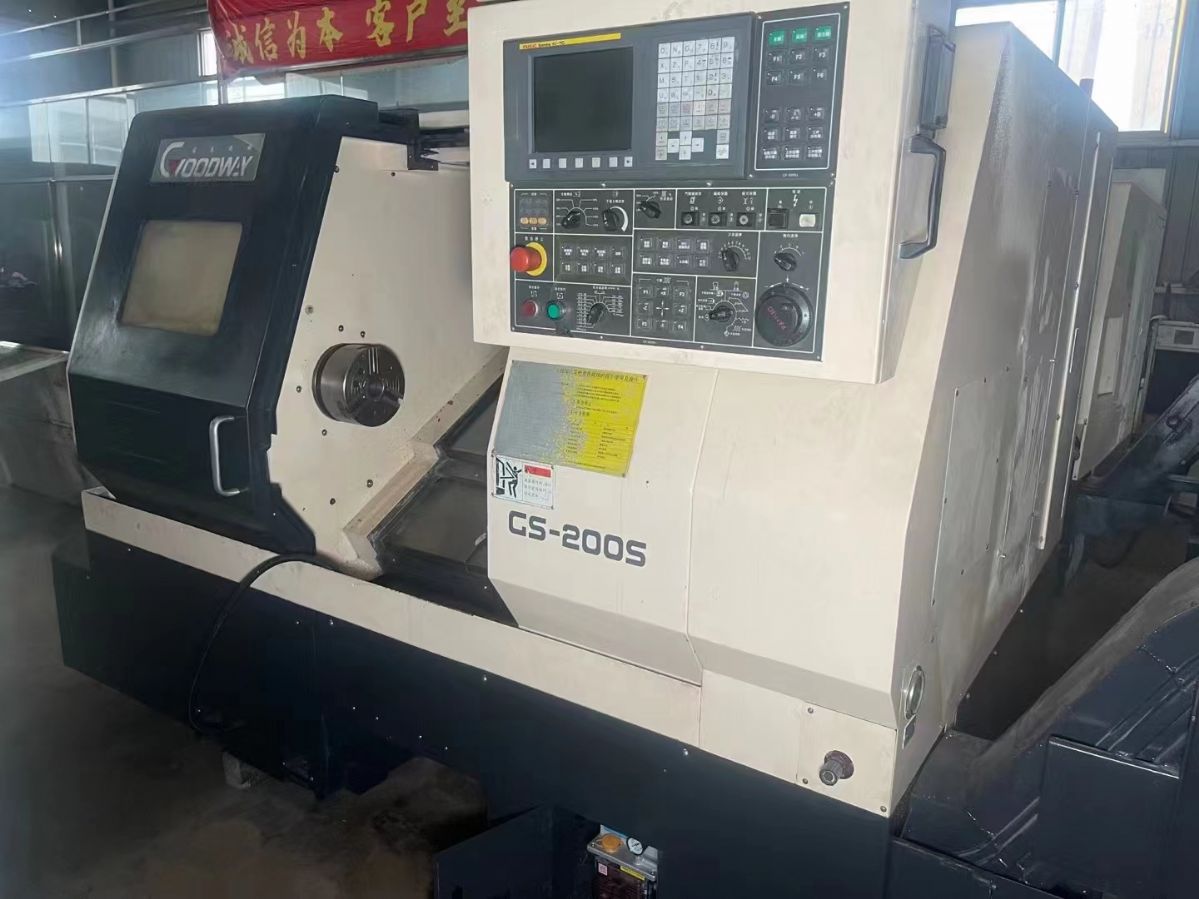 轉(zhuǎn)讓二手程泰GS-200S數(shù)控斜身車加工長度550