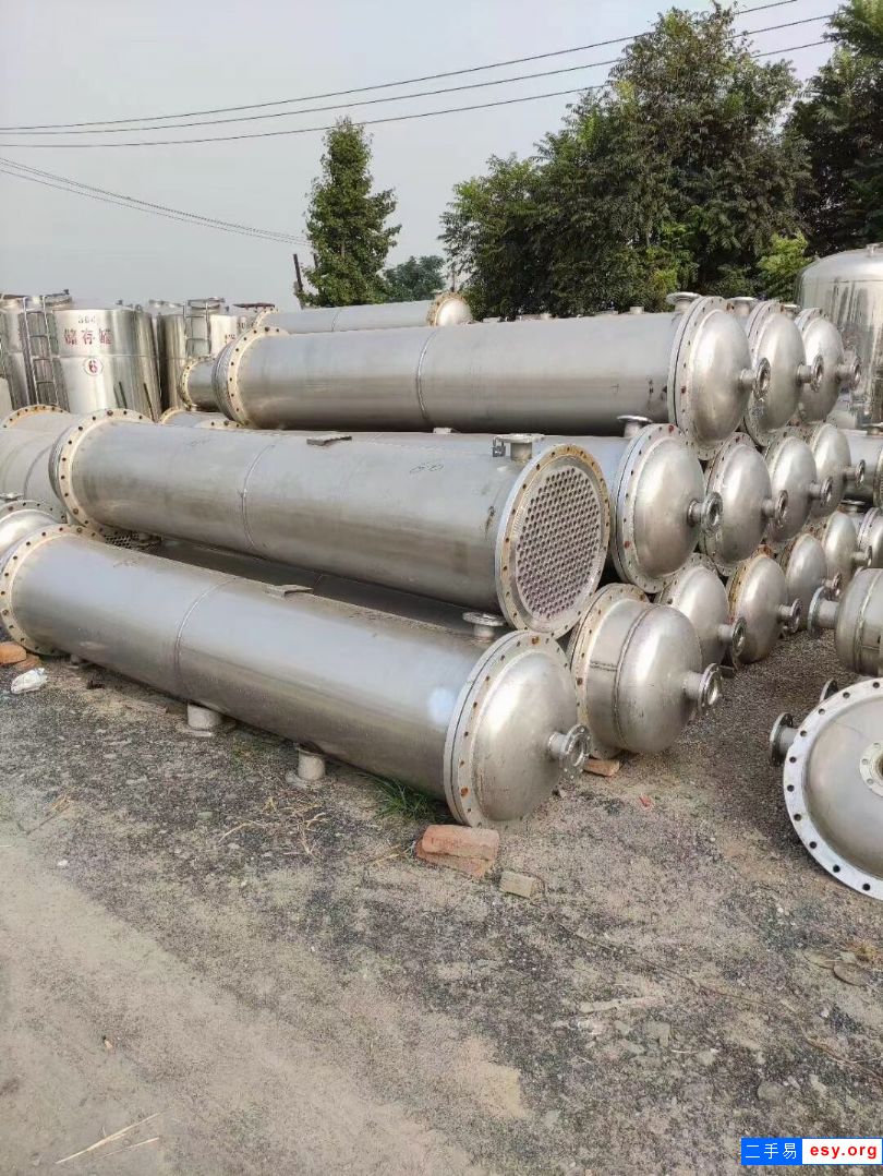 轉讓60平方石墨冷凝器 二手鈦材冷凝器，規(guī)格齊全，可試壓