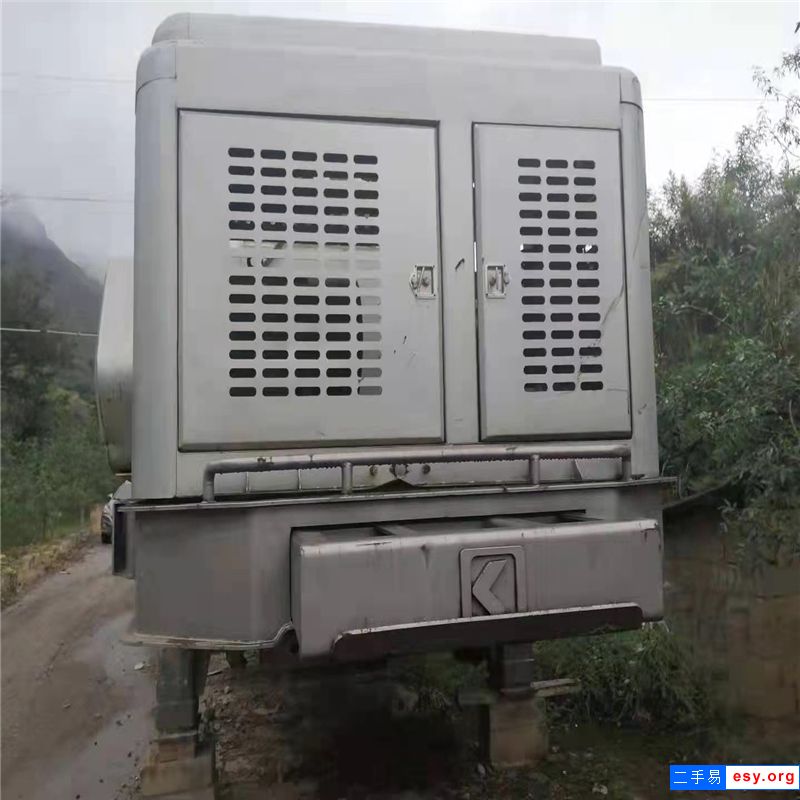出售上海世邦1315二手移動破碎機，成色好，價格合理