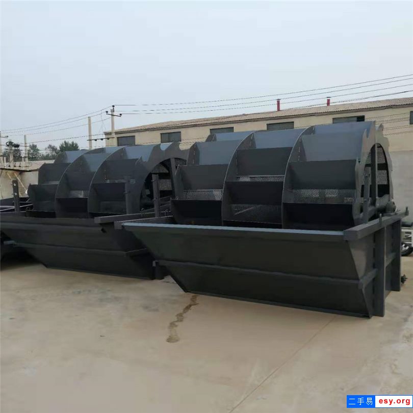 砂廠淘汰多臺(tái)二手洗砂機(jī)，8.1成新，價(jià)格不高！