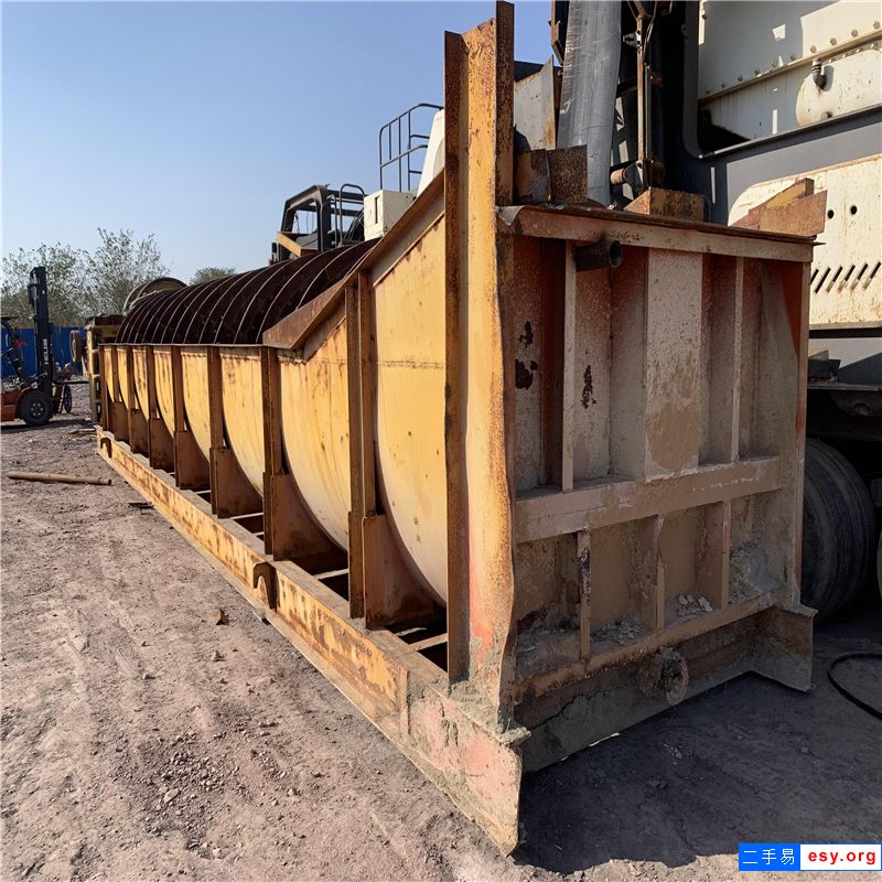 砂廠淘汰多臺二手洗砂機(jī)，7.98成新，價(jià)格不高！