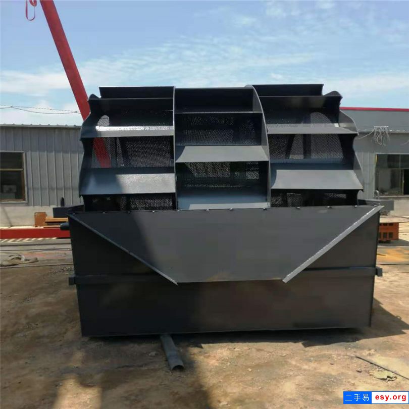 砂廠淘汰多臺(tái)二手洗砂機(jī)，8.1成新，價(jià)格不高！