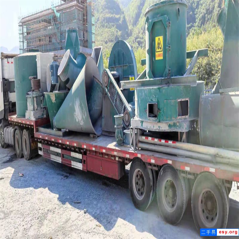 轉讓一臺桂林恒達1620二手磨粉機，準新機，價格合理