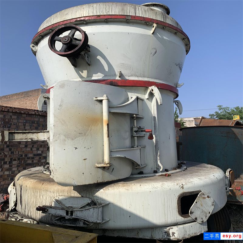 轉(zhuǎn)讓黎明產(chǎn)138型二手磨粉機，安裝就試試機，配件齊全。