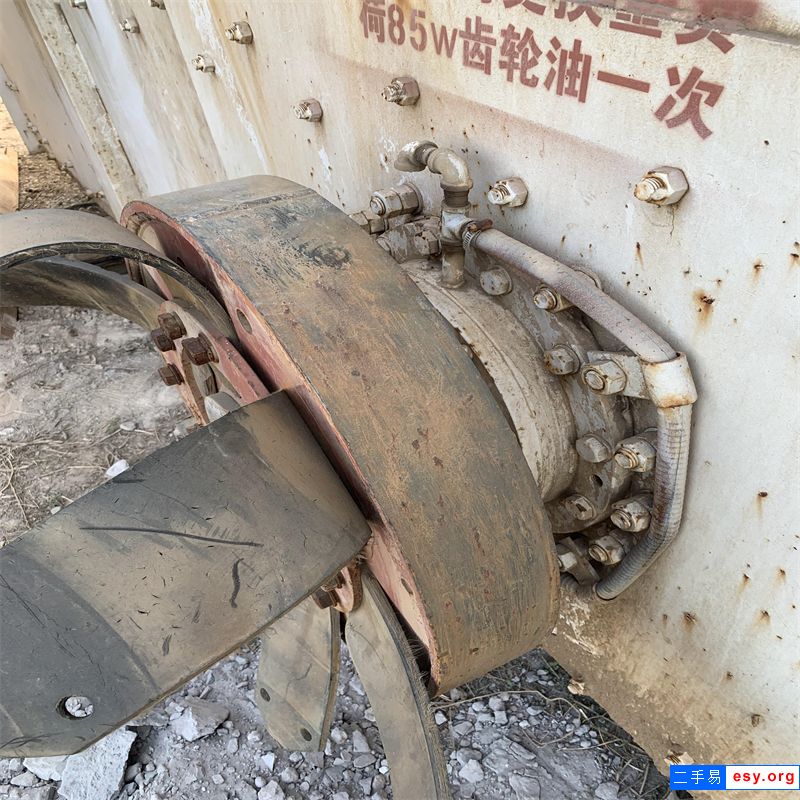 轉(zhuǎn)讓2870-3層二手振動(dòng)篩，稀油鉚釘品質(zhì)，歡迎咨詢！