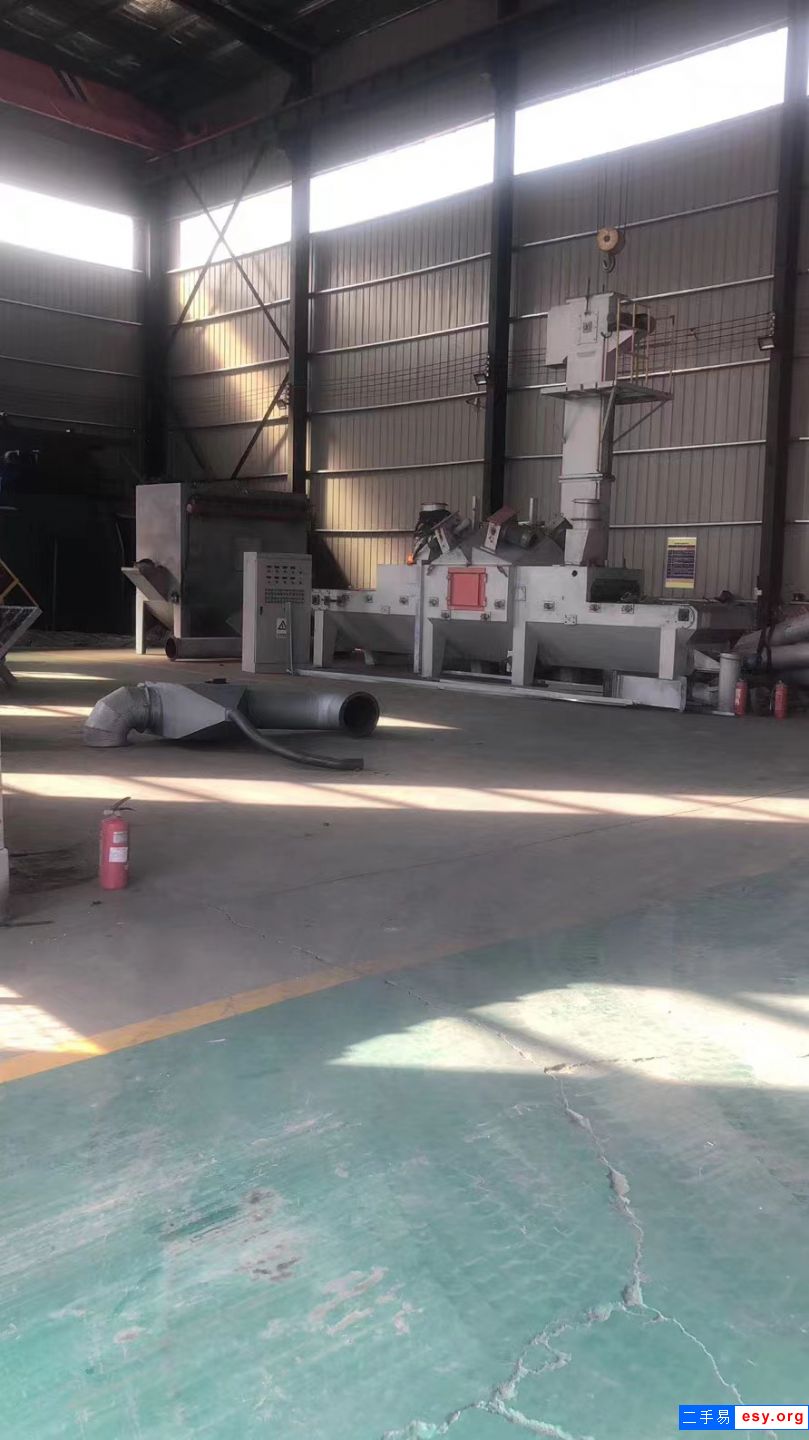 履帶通過式拋丸機低價出售，需要的聯(lián)系