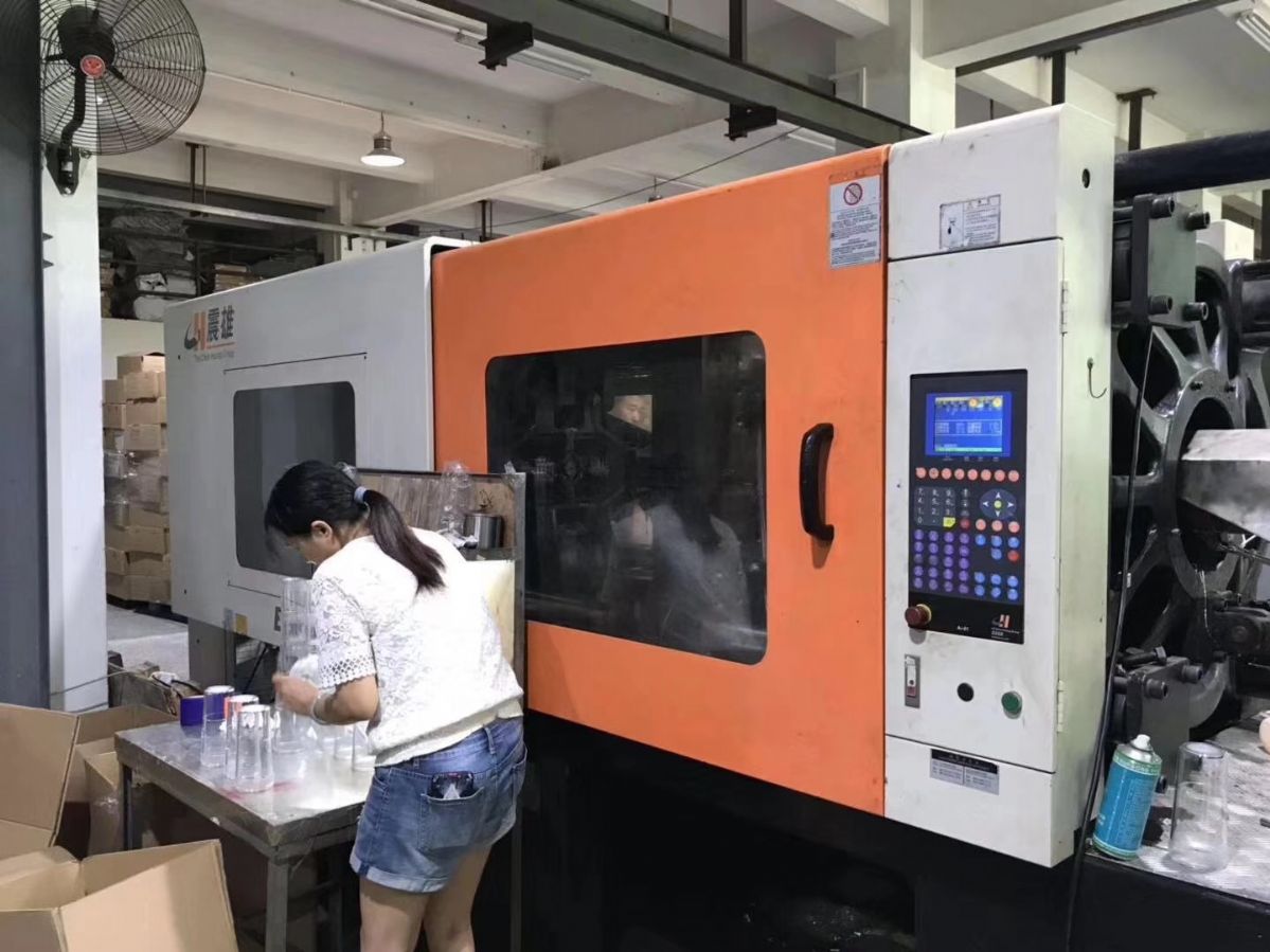 二手注塑機(jī)震雄EM320 保養(yǎng)好 低價(jià)出售  歡迎咨詢