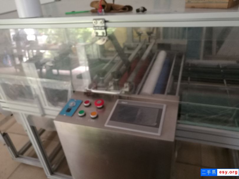 半自動絲印機，自動覆膜除塵切割機，沖床，打孔機，曬版機出售