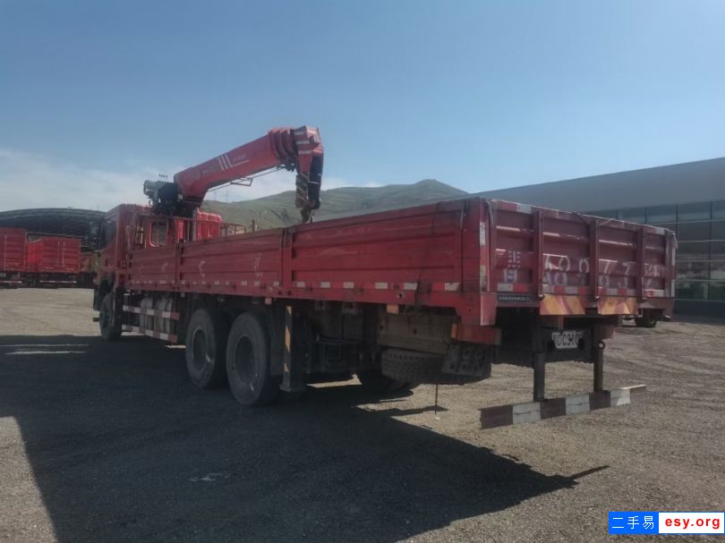 二手12噸隨車吊 三一12噸 玉柴270 低價(jià)出