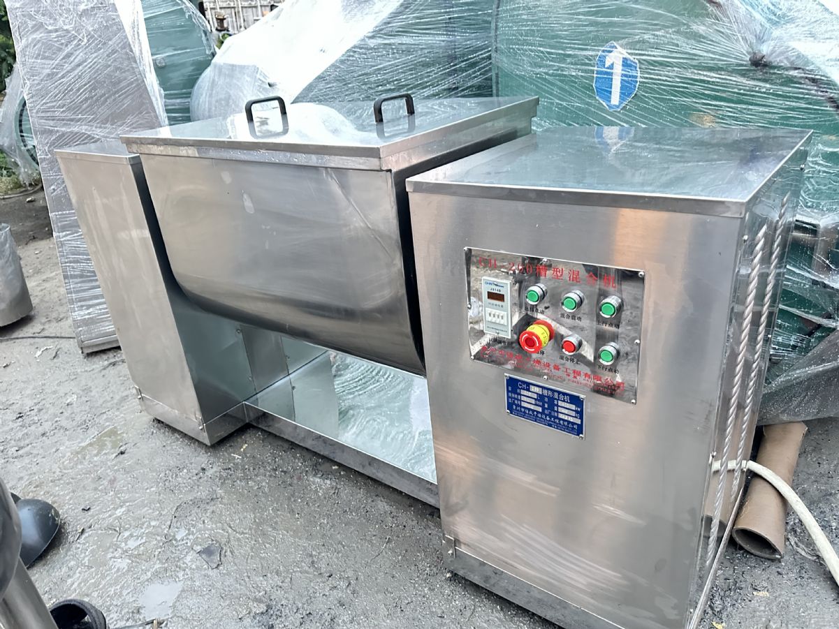 出售二手槽型混合機(jī) 不銹鋼材質(zhì) 型號(hào)齊全
