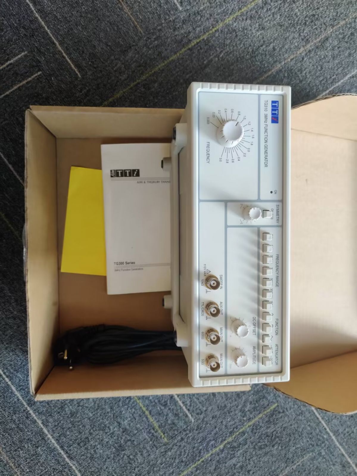 Aim-TTi TG310 函數(shù)發(fā)生器