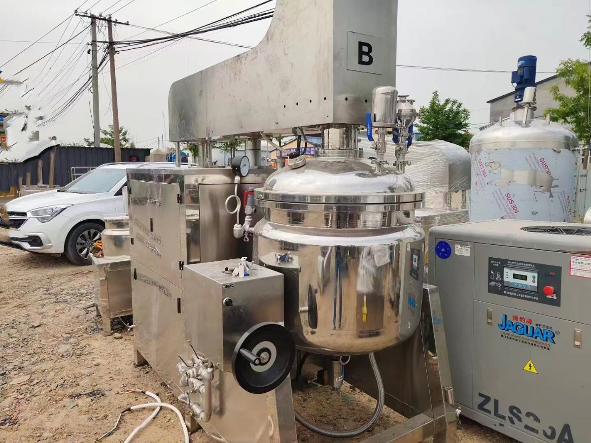 出售二手300升真空均質(zhì)乳化機(jī) 沙拉醬膏霜密封式高剪切均質(zhì)混合