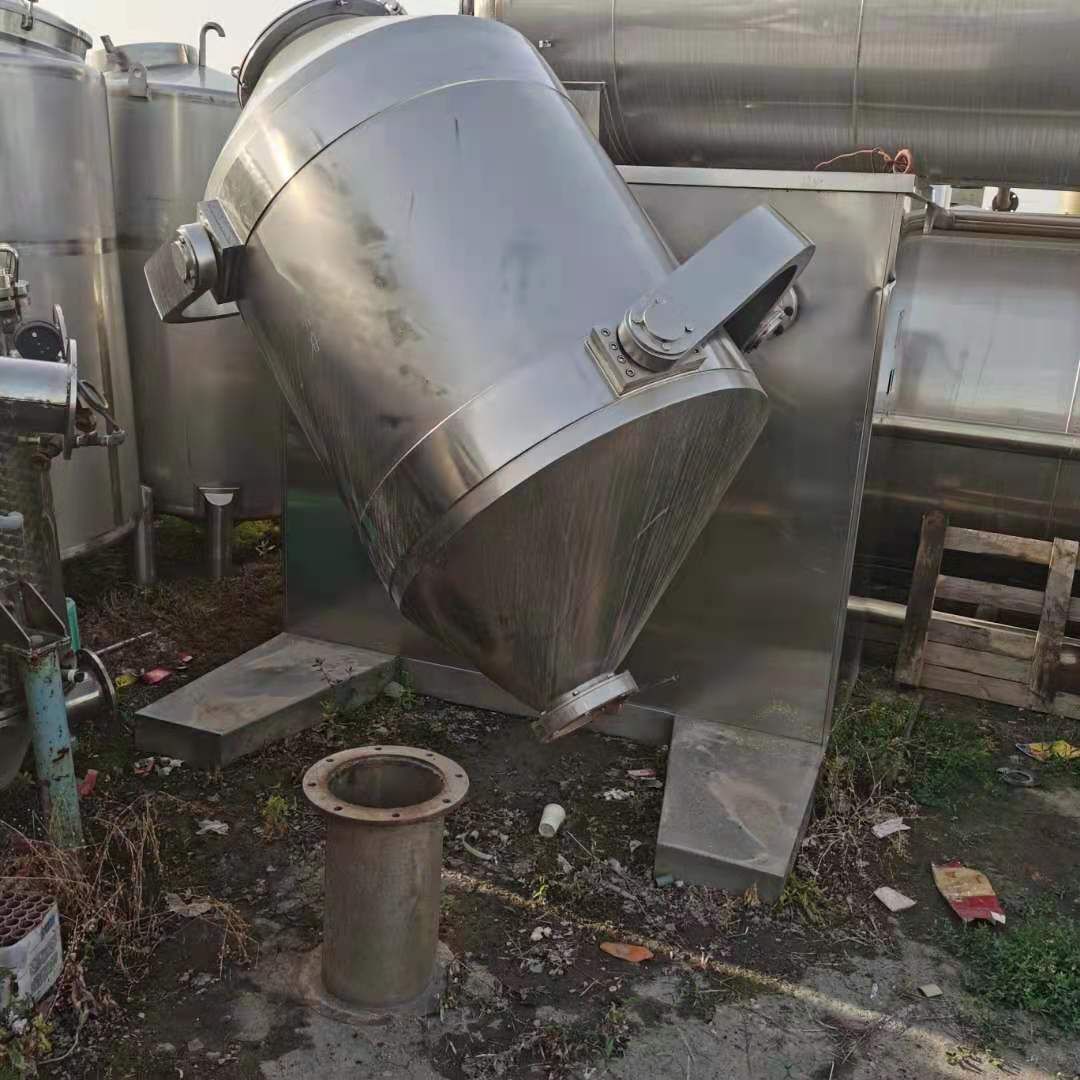 出售二手不銹鋼三維混合機(jī) 400升多向運(yùn)動(dòng)三維混合機(jī)