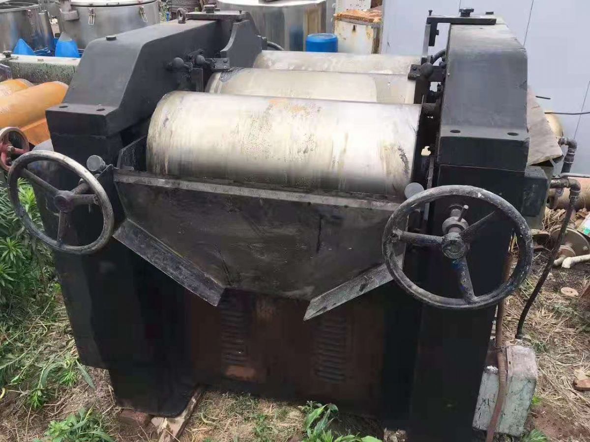 出售二手三輥研磨機(jī)S-150型 三輥研磨機(jī) 砂磨機(jī)