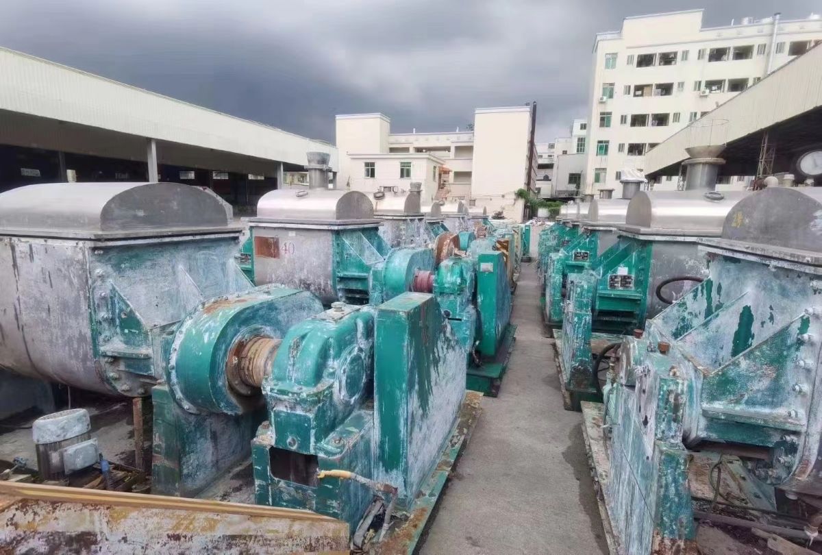 出售 二手捏合機二手500L真空捏合機