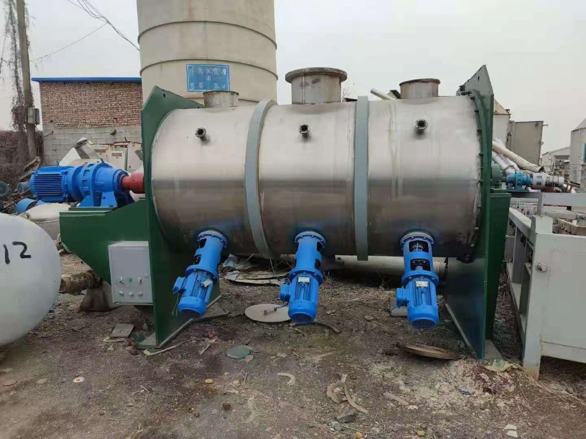 出售二手1000升犁刀混合機(jī) 犁刀攪拌機(jī)飛刀攪拌機(jī) 粉體犁刀式混料機(jī)