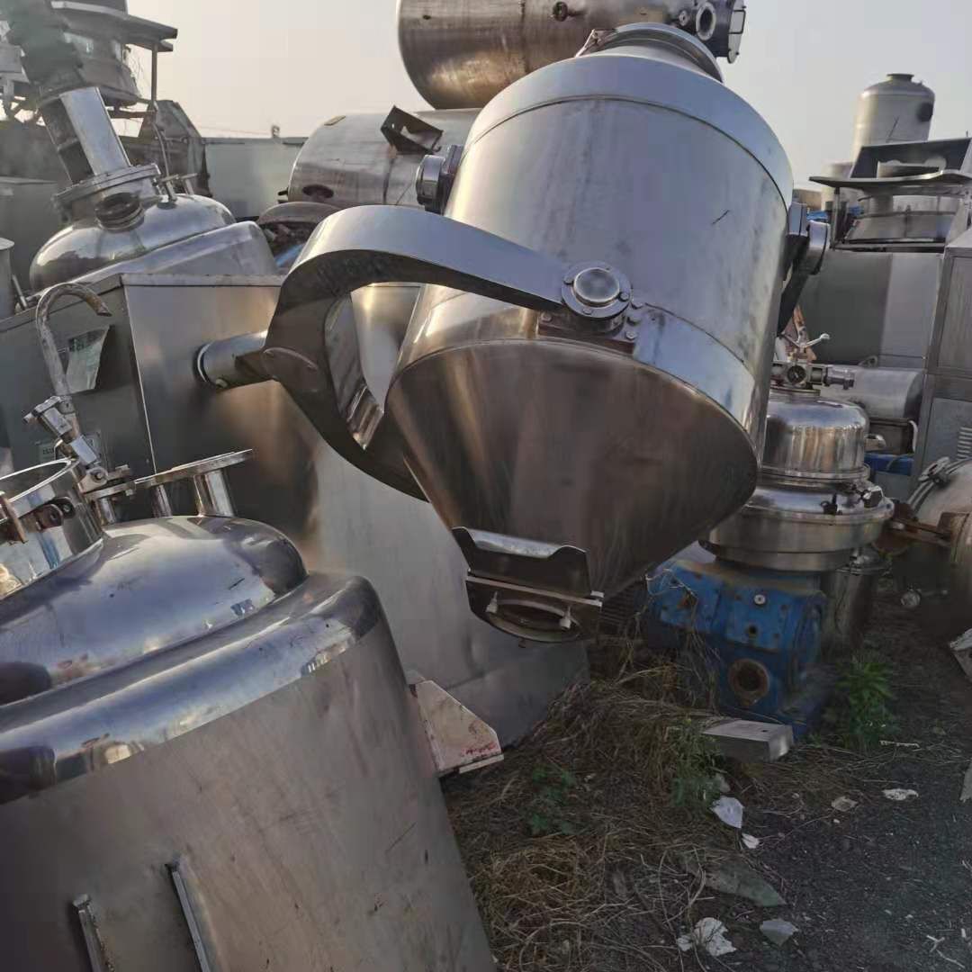 出售 二手600升不銹鋼三維混合機(jī)