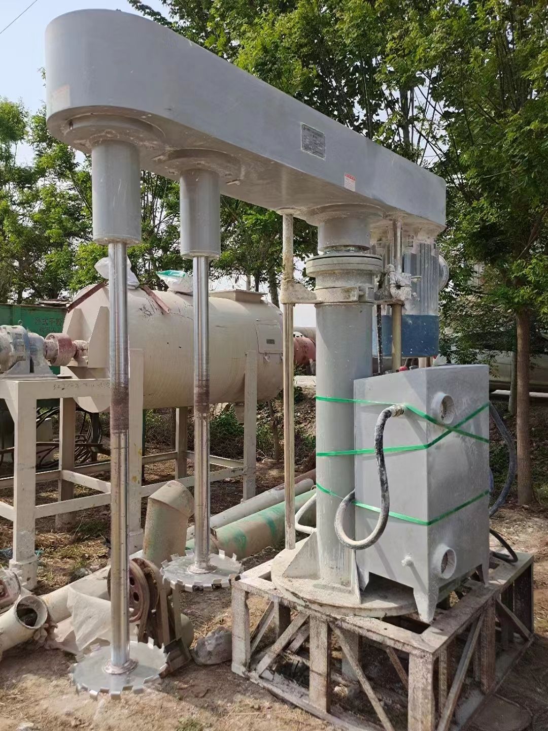二手13臺高速分散機(jī)15Kw 22Kw 30Kw 37Kw 45Kw