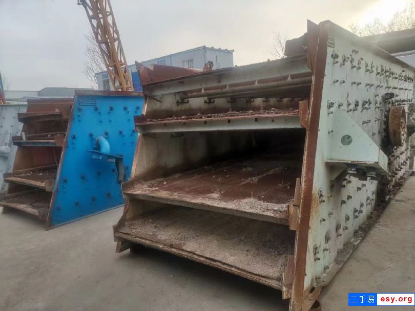 轉(zhuǎn)讓黎明重工各種型號振動篩
