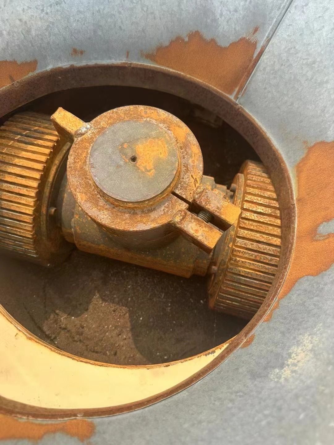 轉(zhuǎn)讓22年110千瓦顆粒機(jī)