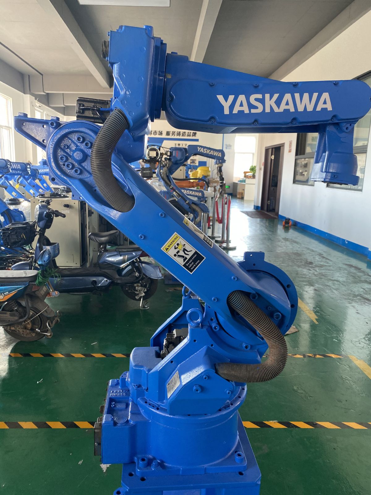 湖南安川1.4米弧焊机器人焊接机器人 二保焊机器人 全自动焊接机械手