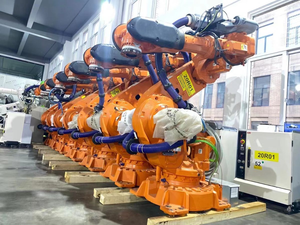 福州焊接机器人厂家直销，工程机械，挖斗全自动焊接机器人
