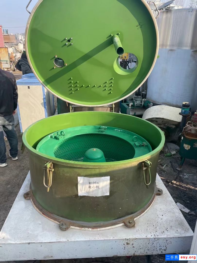 转让新到两台1000型内衬哈拉吊袋离心机附件齐全有需要联系联系