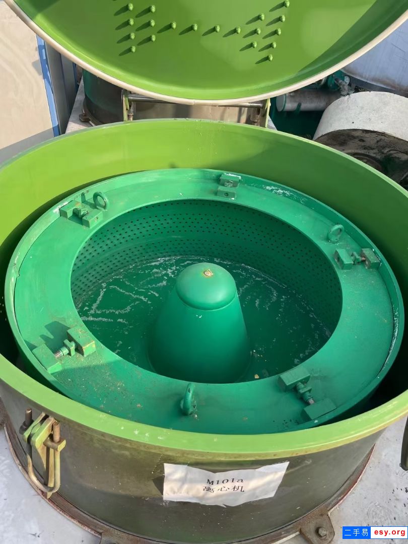 转让新到两台1000型内衬哈拉吊袋离心机附件齐全有需要联系联系