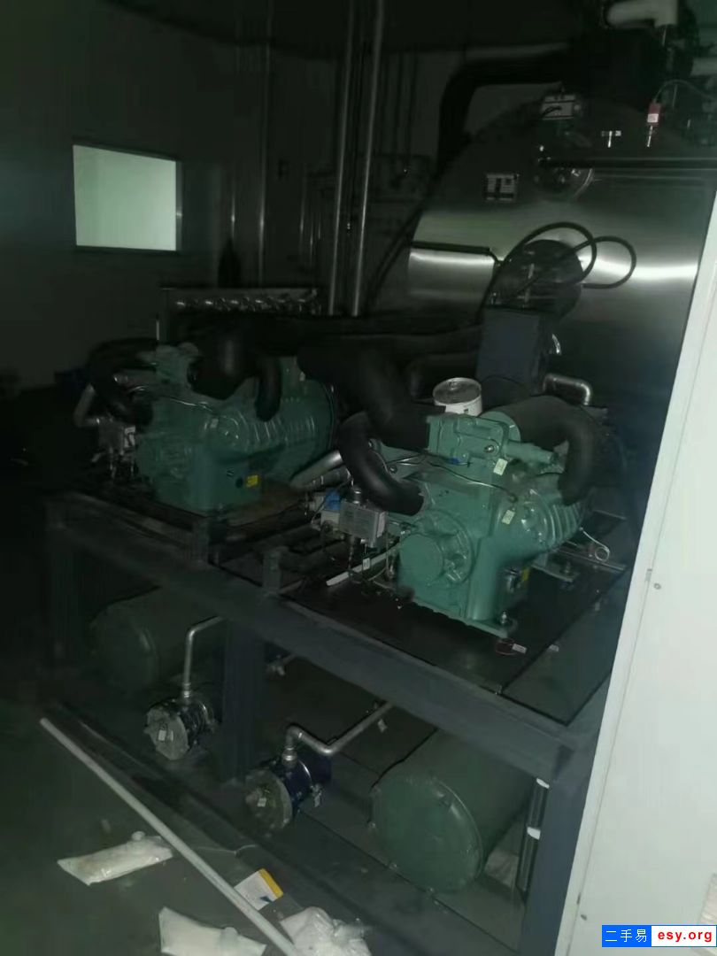 出售  10平方9成新制药冻干机一台