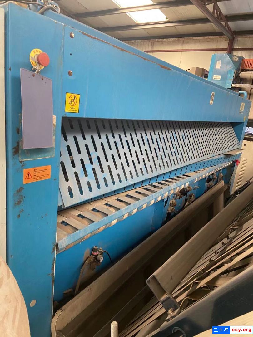 转让二手九成新干洗机烫平机折叠机等洗涤设备