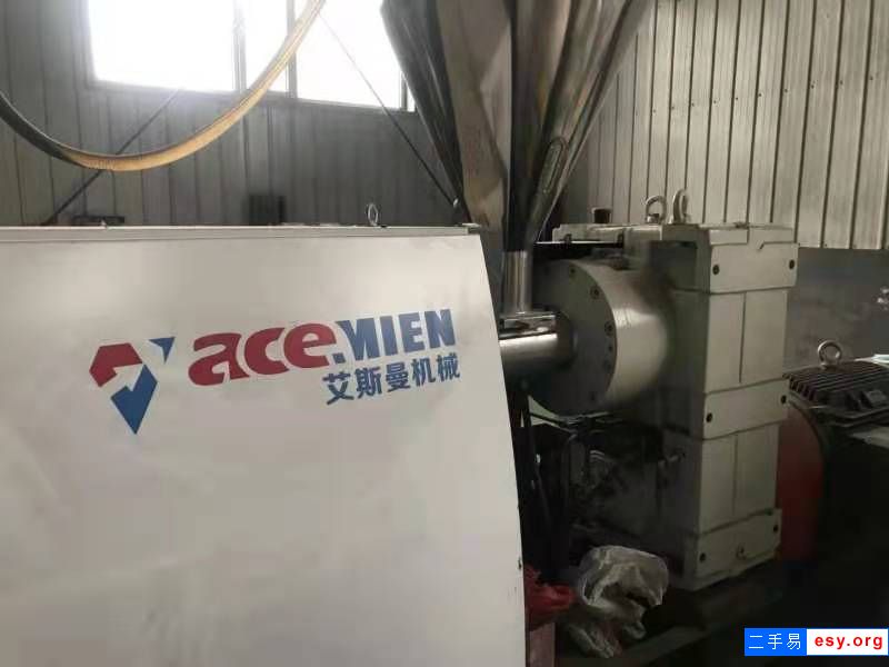 高价回收江苏艾斯曼120.75单螺杆板材生产线