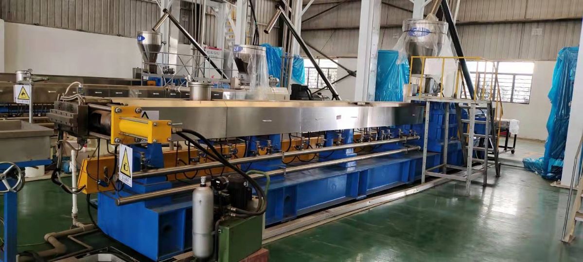 出售二手杰亚92S平行双螺杆造粒机