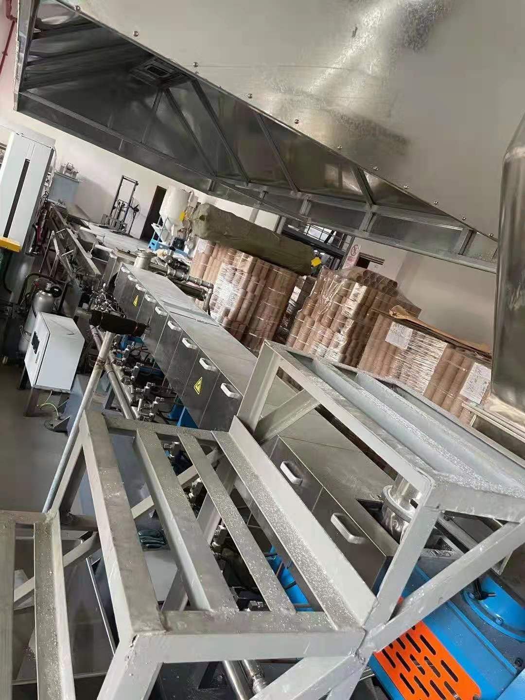 工厂在位出售二手南京凯利达75B双螺杆造粒机