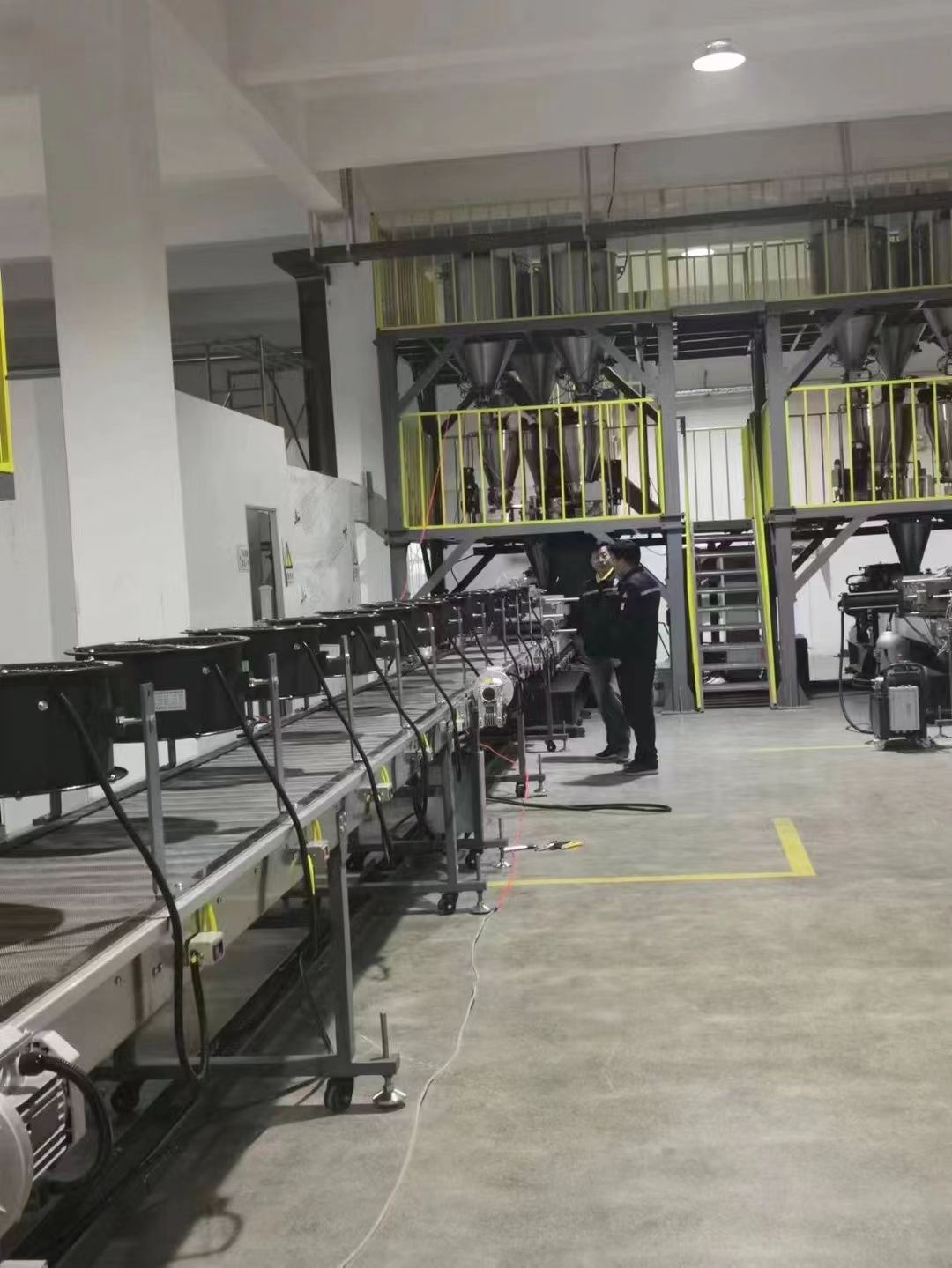 塑料厂转让科亚HK73D双螺杆造粒机