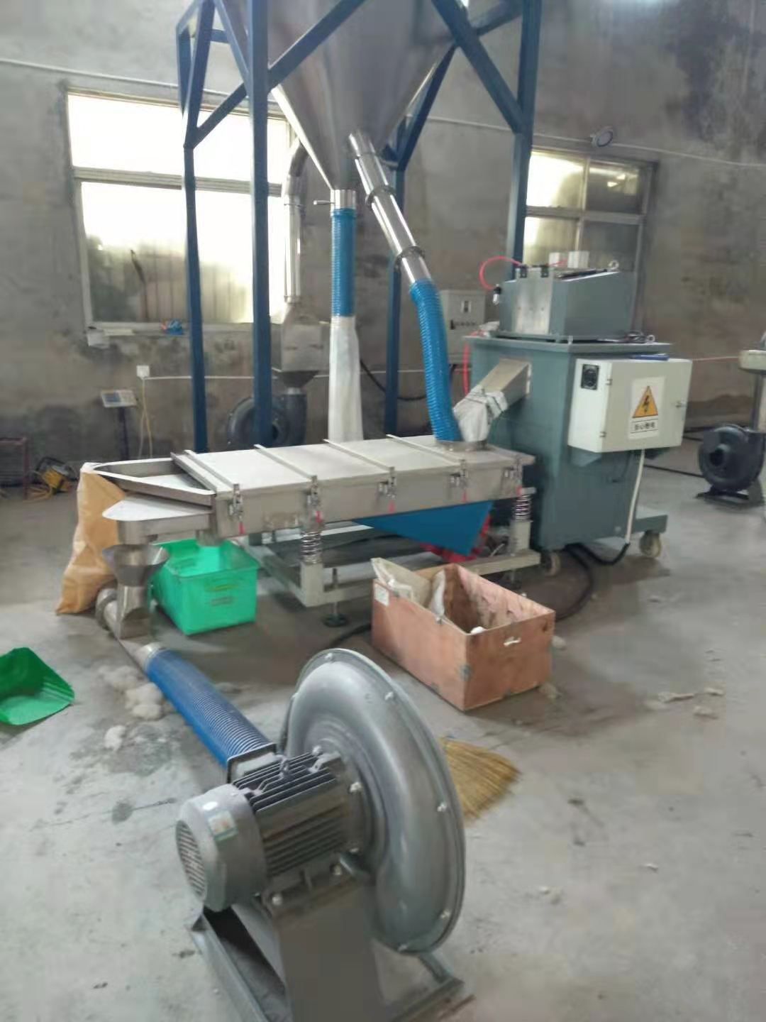 出售二手欣沃75B平行双螺杆造粒机