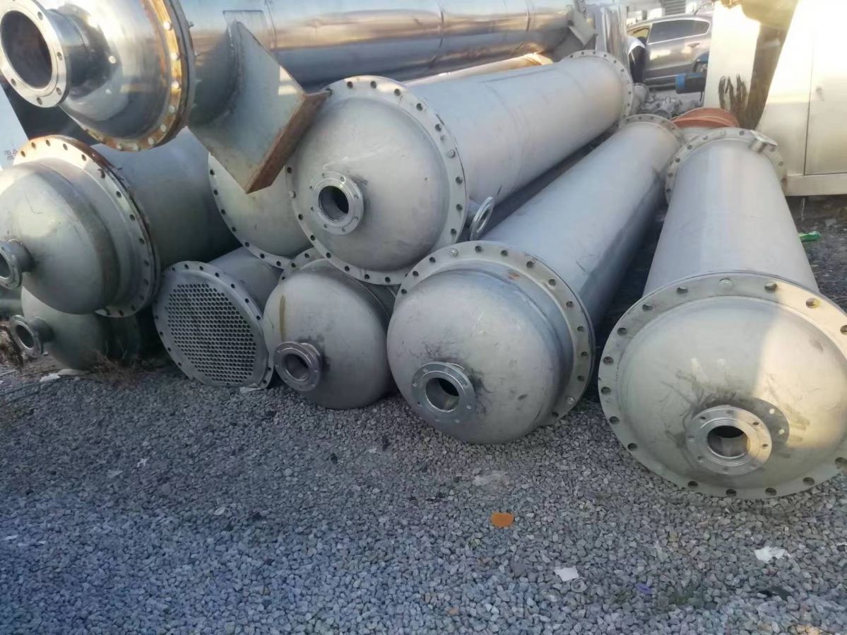 转让二手30平方不锈钢列管式冷凝器 二手蒸发器 列管式钛材冷凝器