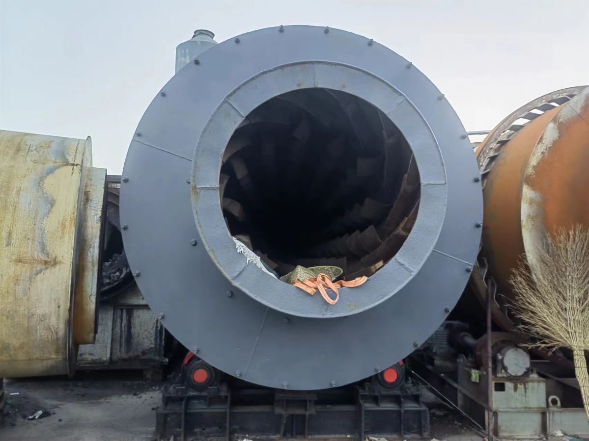 三回程干燥机、3.2米X7米三筒烘干机、滚筒锯末烘干机回转滚筒烘干机