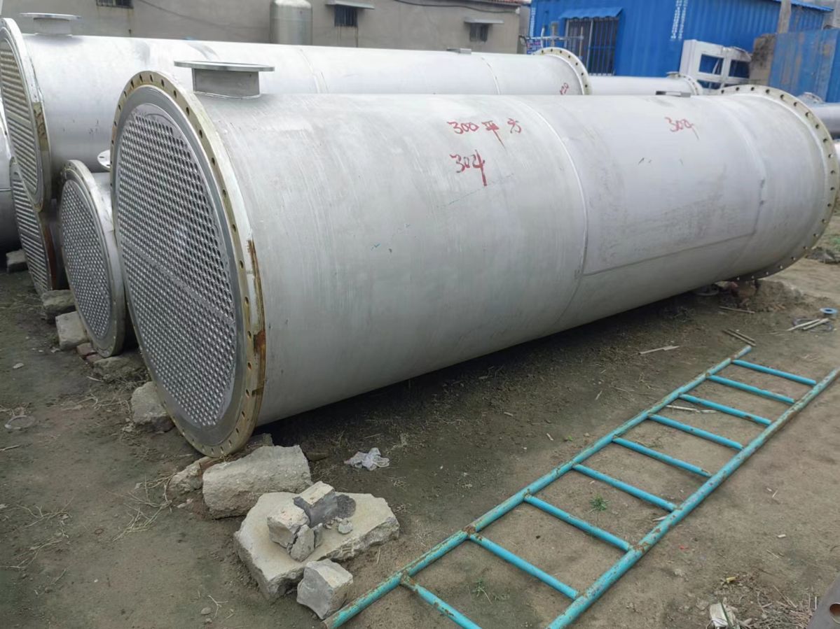不锈钢高压冷却器、换热降温设备 二手列管冷凝器用途广泛