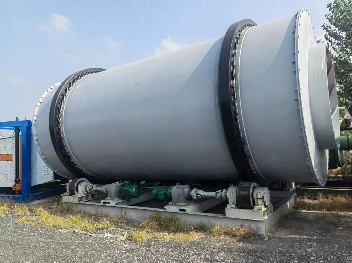 转让二手三回转筒烘干机可烘干锯末煤泥热源生物质颗粒燃烧机