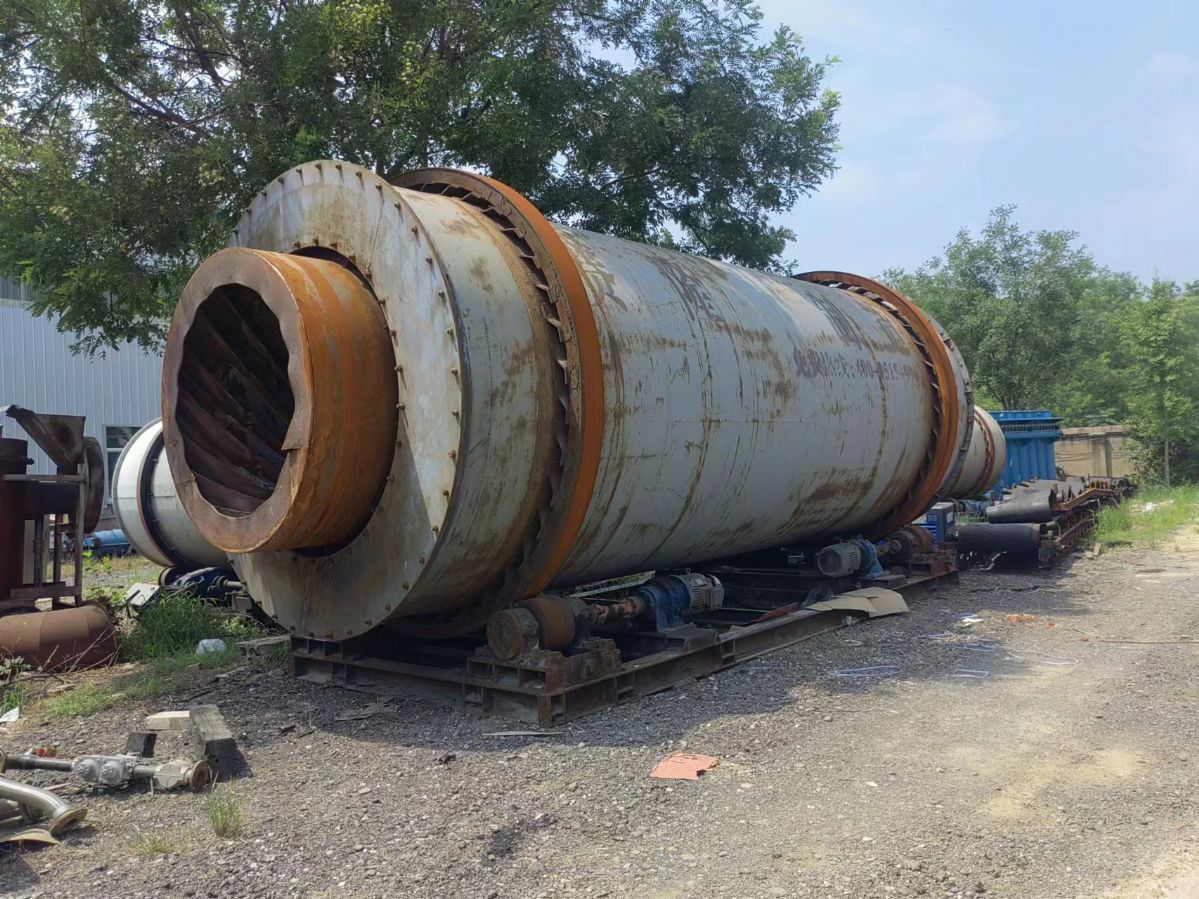 转让二手三回转筒烘干机可烘干锯末煤泥热源生物质颗粒燃烧机