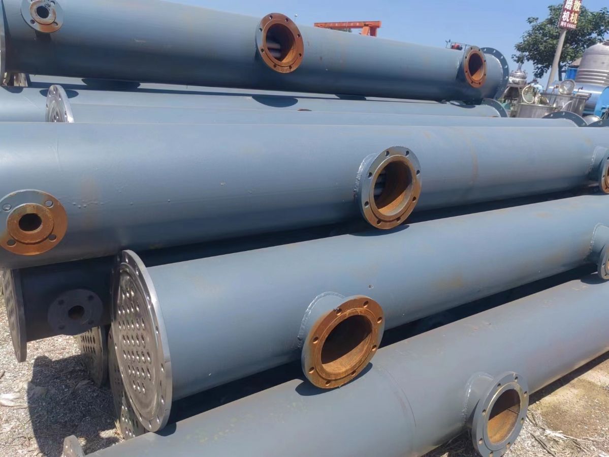 出售二手不锈钢列管工业冷凝器降温设备