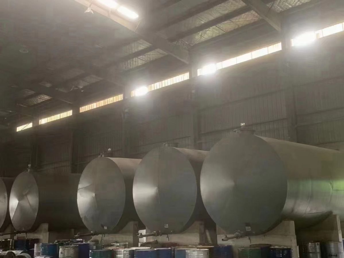转让：50立方卧式碳钢储罐10台，直径3.0米，长度7.65米度8mm