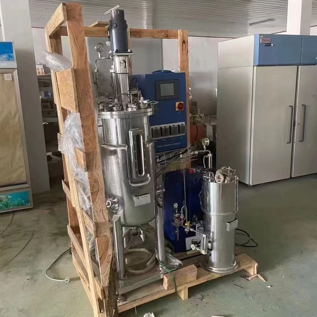 转让：二手北京松原0.2平方冻干机1台 带系统