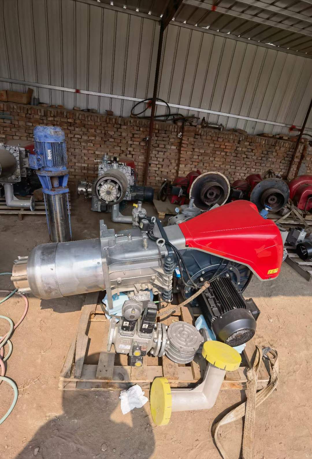 出售利雅路RS410FGR和RS610FGR低氮三十毫克燃气燃烧器